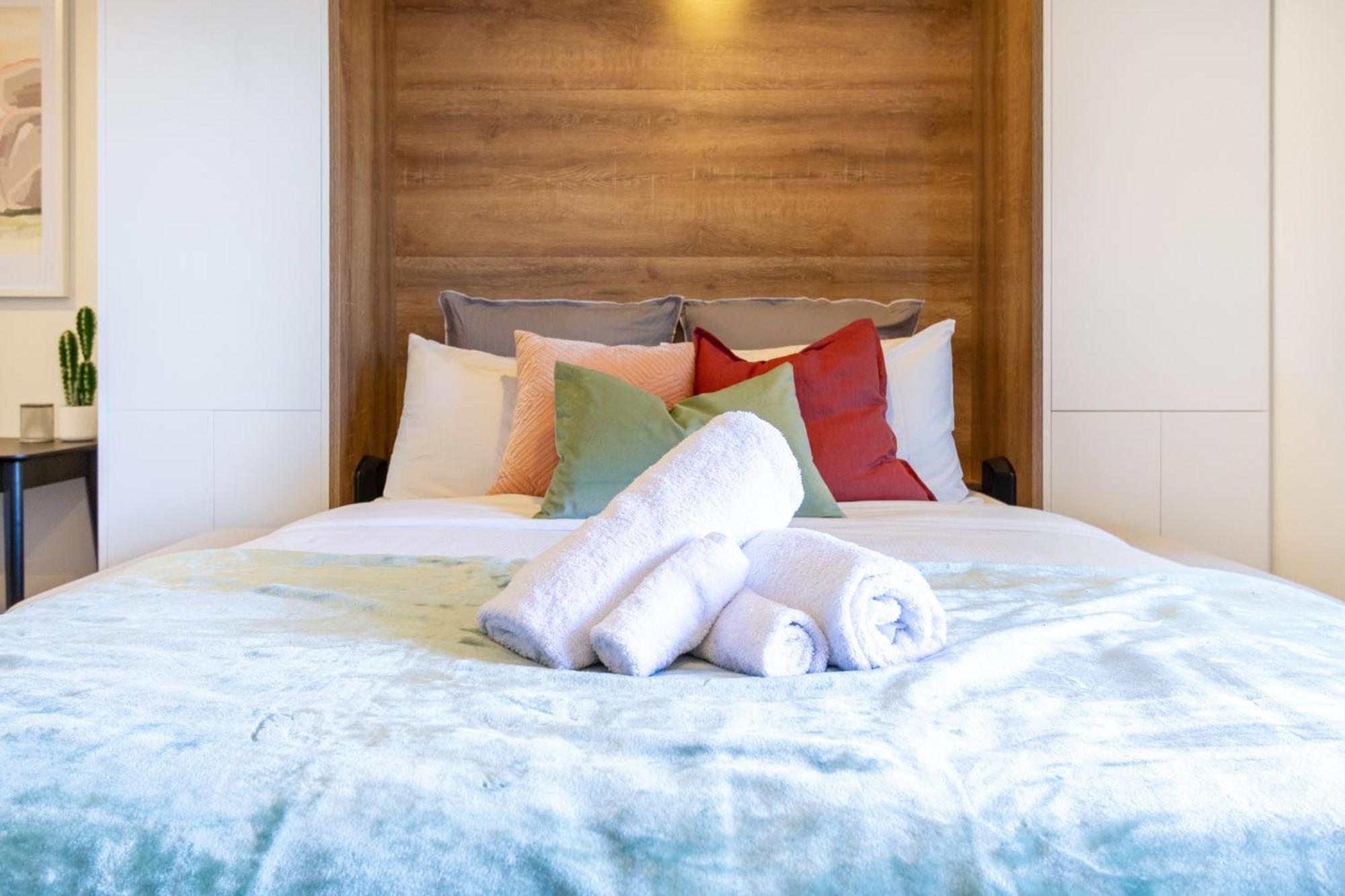 City Living: Upper Studio Haven On Wilmer Christchurch Esterno foto